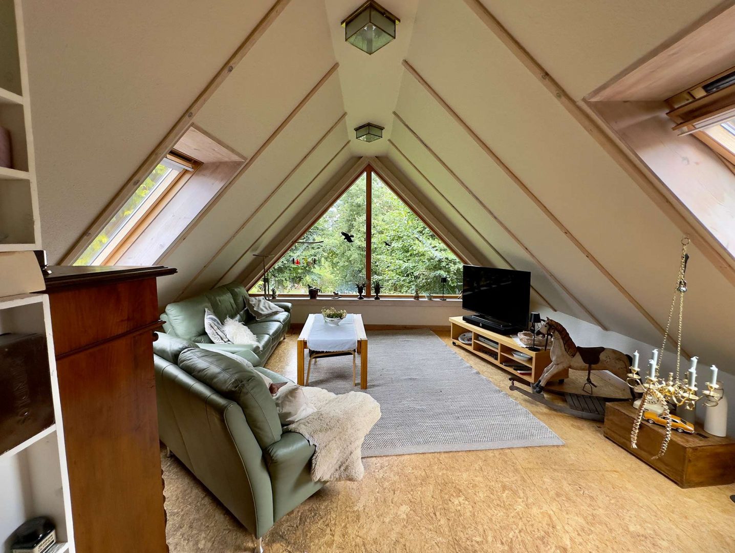 Wohnhaus Wohnzimmer Ansicht 1