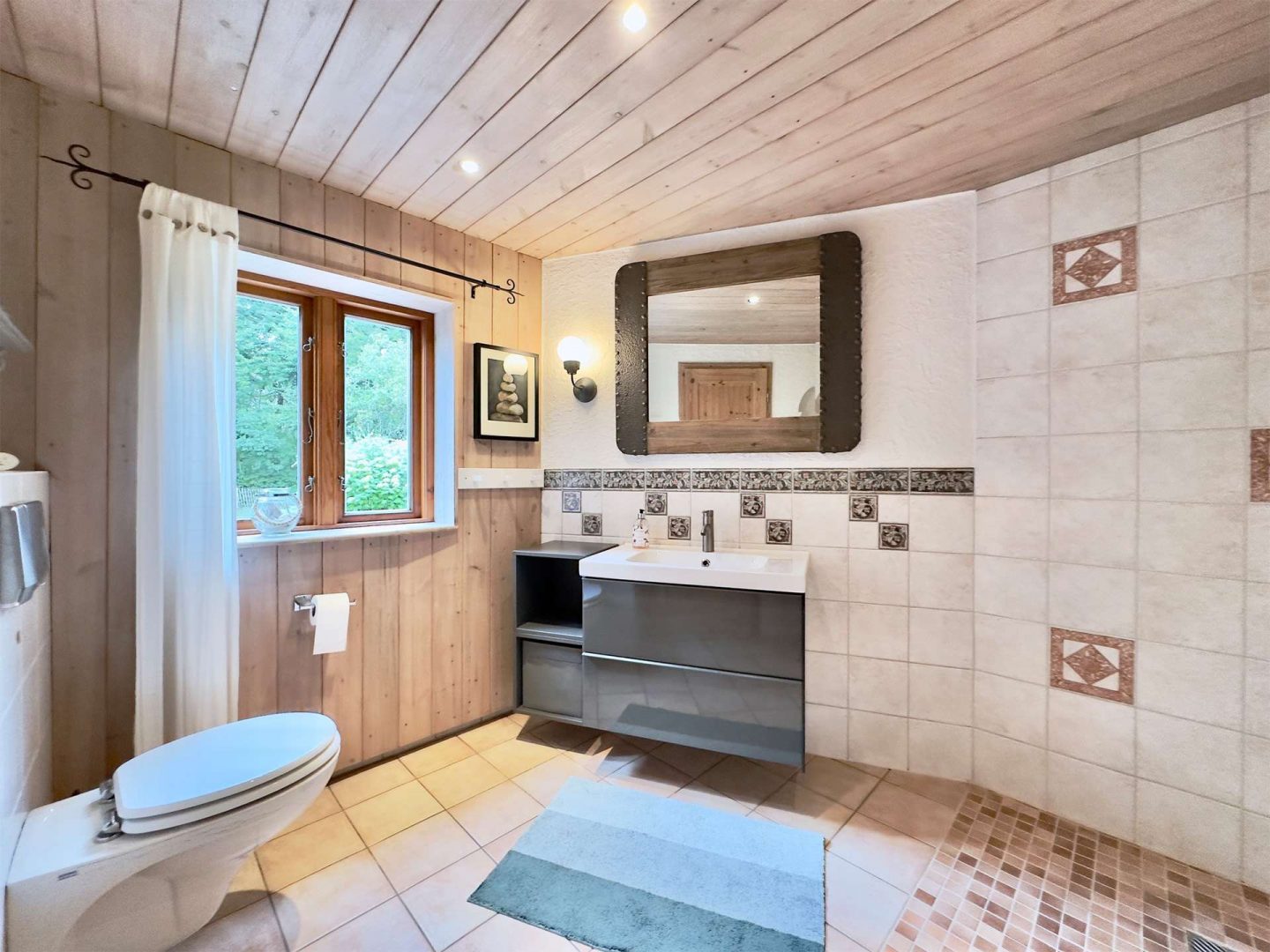 Ferienhaus Bad 1 Ansicht 1