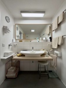 Badezimmer OG (Whg2)