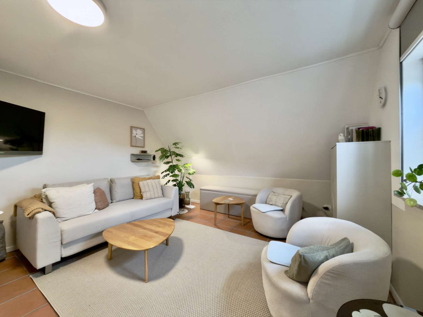 Wohn- & Schlafzimmer OG (Whg2)